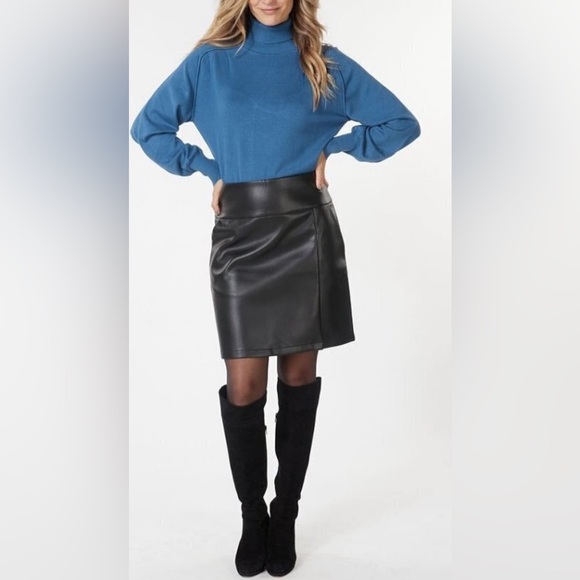 ESQUALO ⭐️ NWT Black Faux Leather Skirt 
Size 16 - Picture 1 of 16